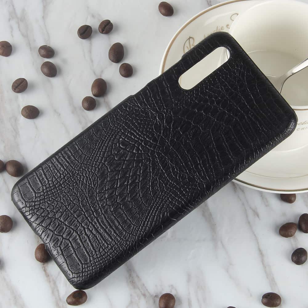 Funda carcasa cuero cocrodilo Negra Huawei P20